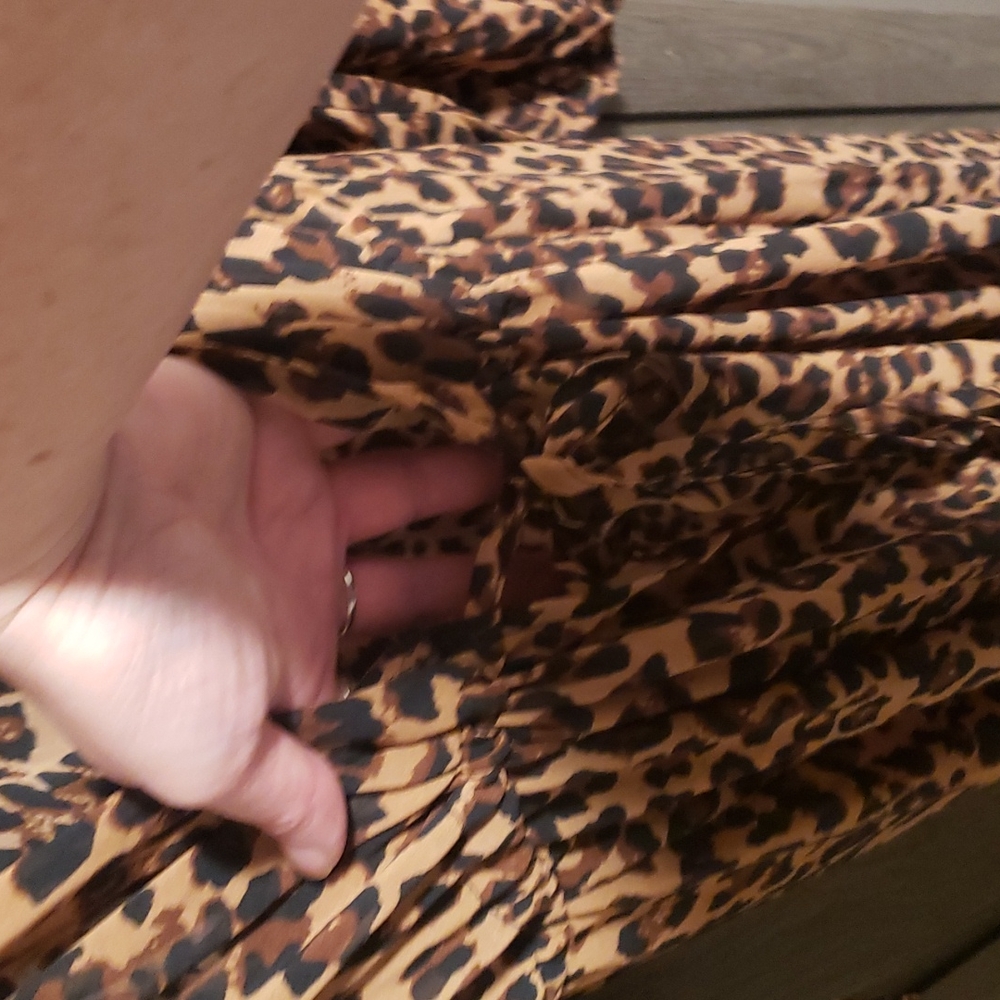 ♥️New boutique leopard print kimono - Picture 9 of 12